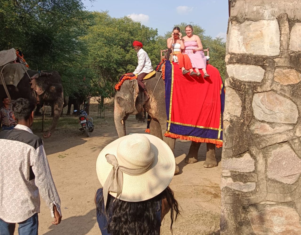 4 Days Private Luxury Golden Triangle Tour from Delhi