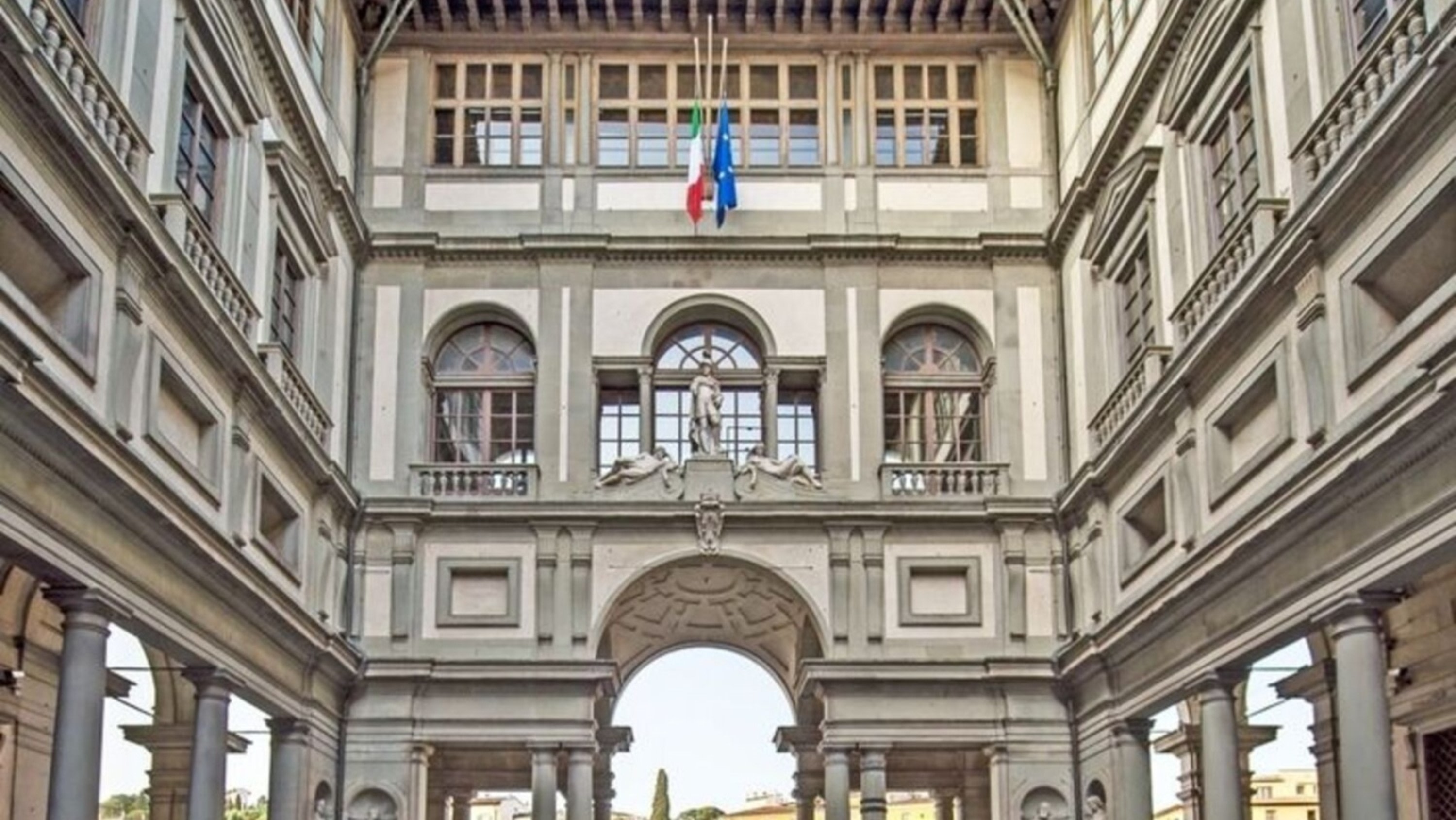 Uffizi Galleries half-day walking tour in Florence