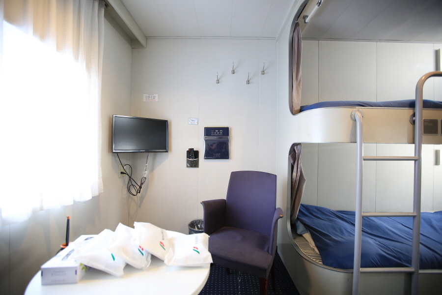 First Class Western Room