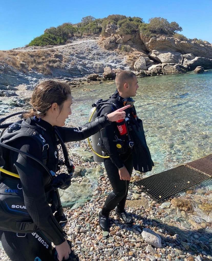 PADI Scuba Refresher in Athens with PADI 5 Star IDC