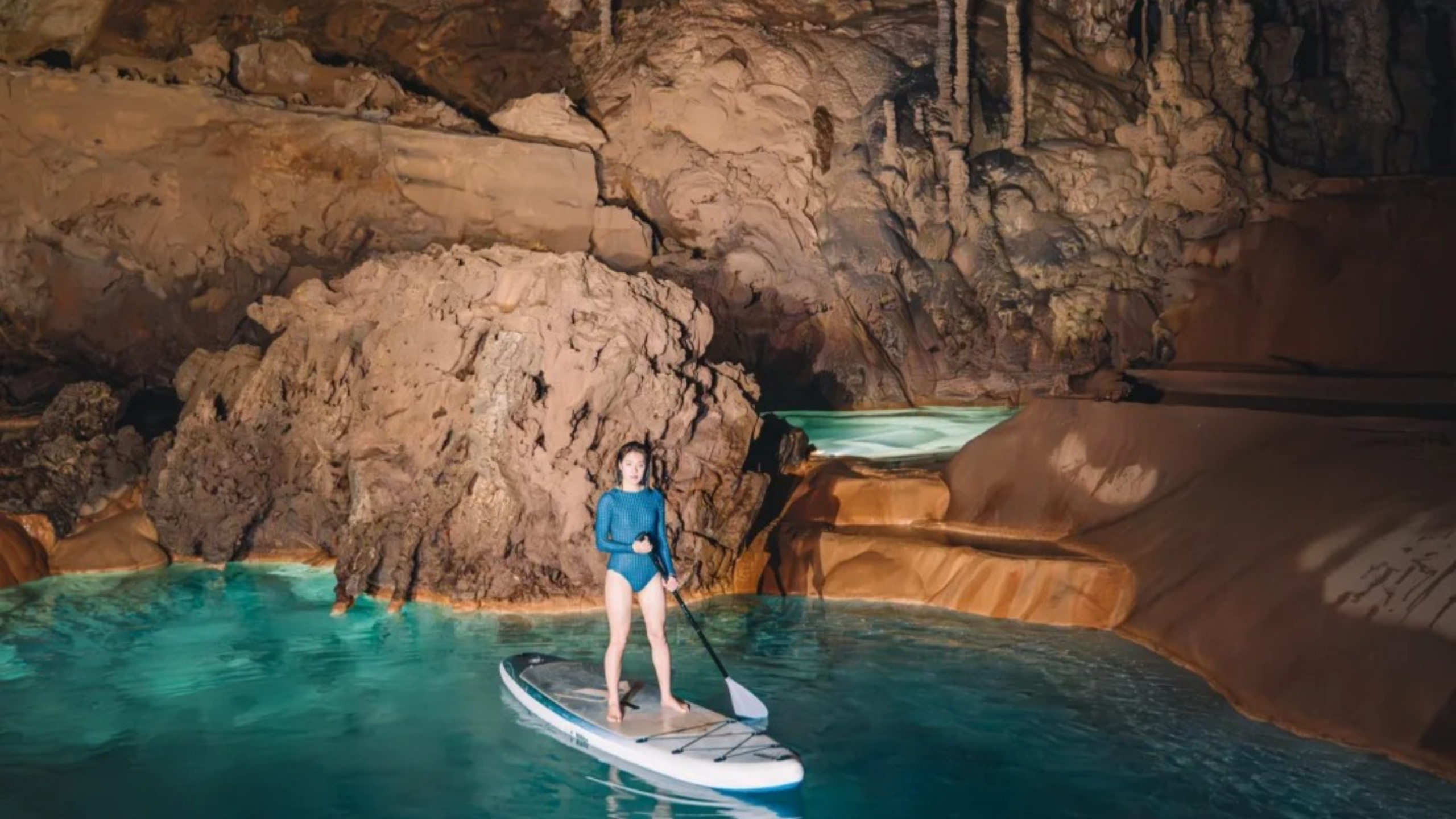 Full-day paddleboard experience at Longdong, Guiyang