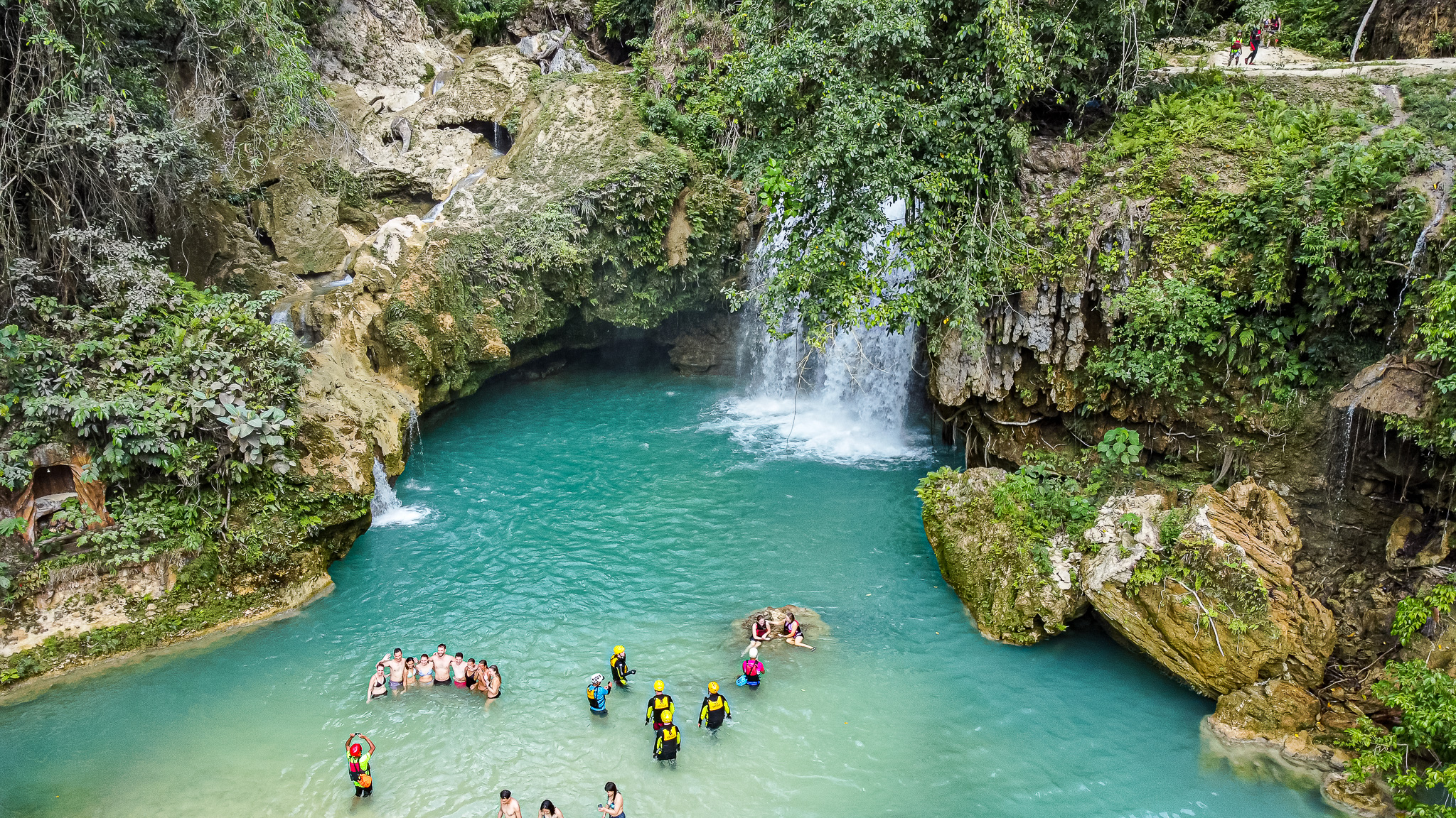 1-Day Tour including Canyoning, Sardine Run &amp; Sea Turtles