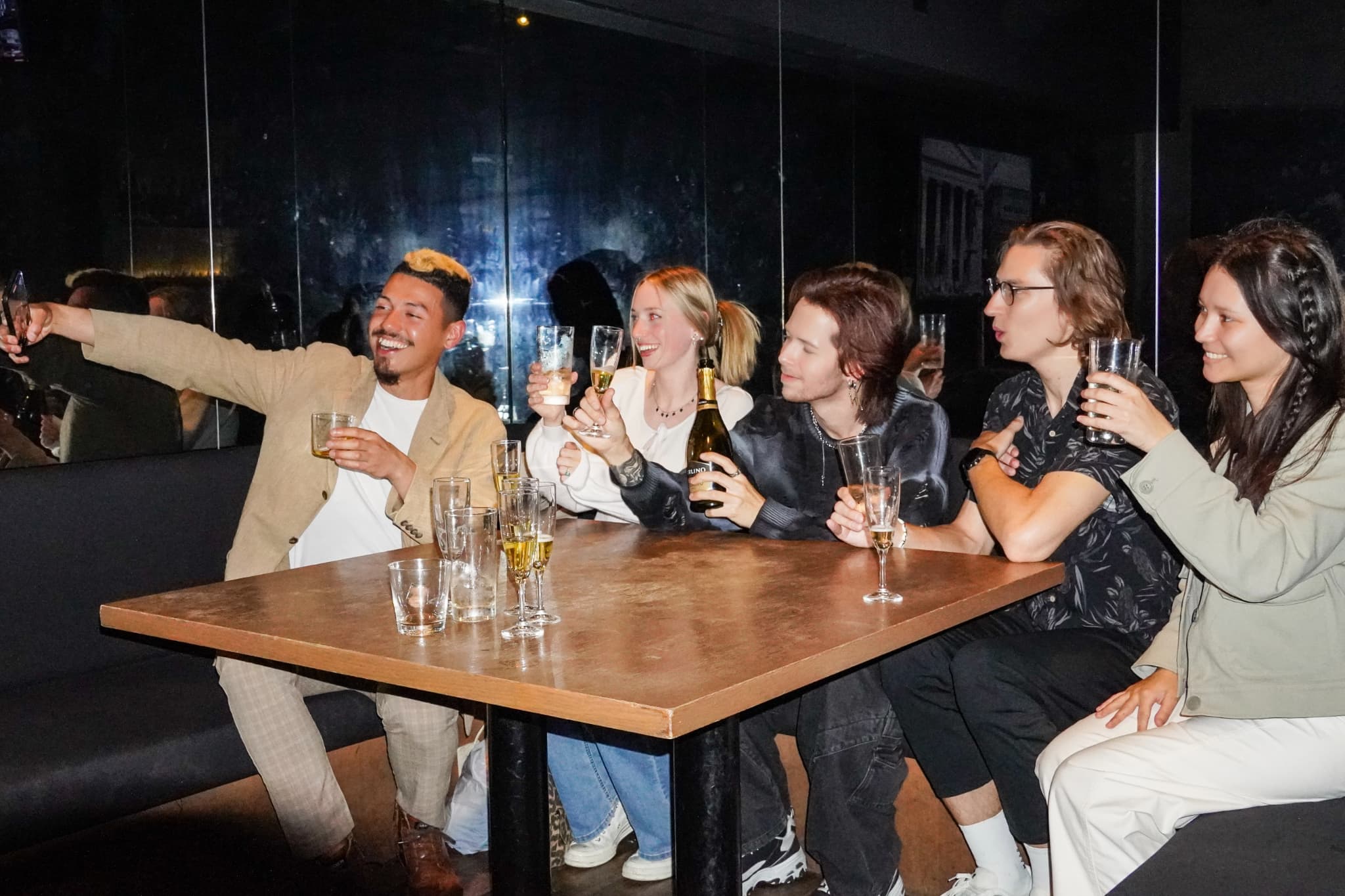 Only in Tokyo Nishi-Azabu Izakaya and Crazy Viral Staff Dance Bar