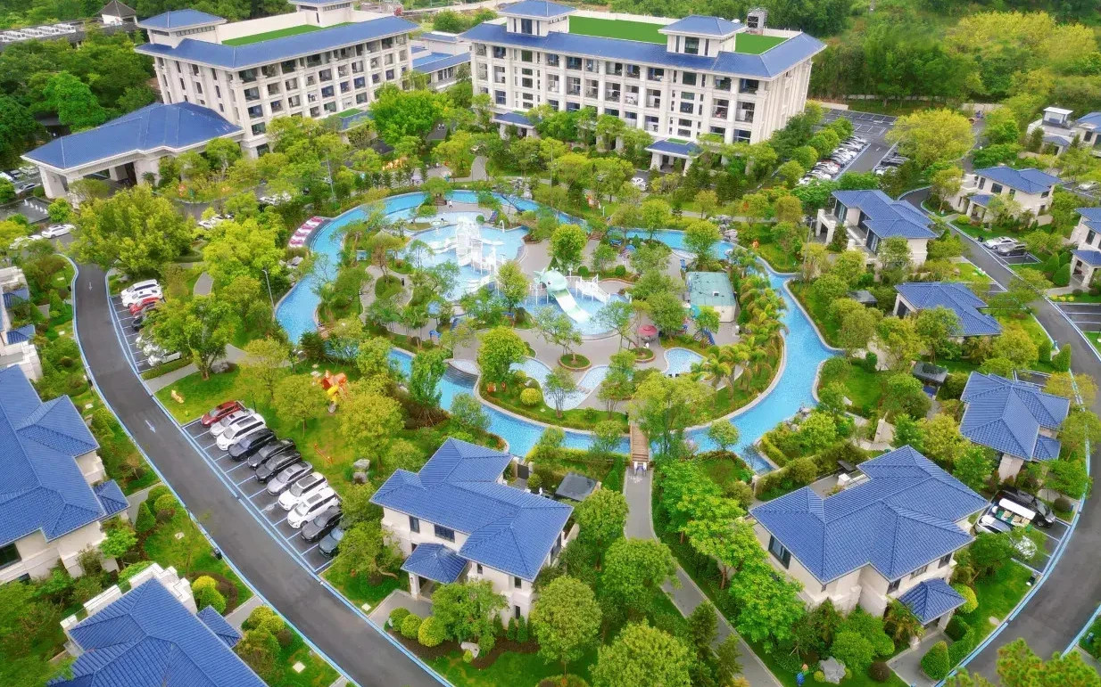Qingyuan Chimelong Forest Resort Sembola Hot Spring Squirrel Hotel Accommodation Package