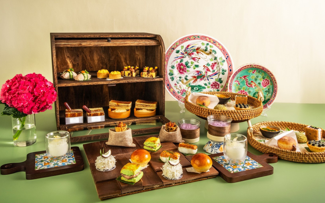 Lobby Lounge at The Capitol Kempinski Hotel Singapore