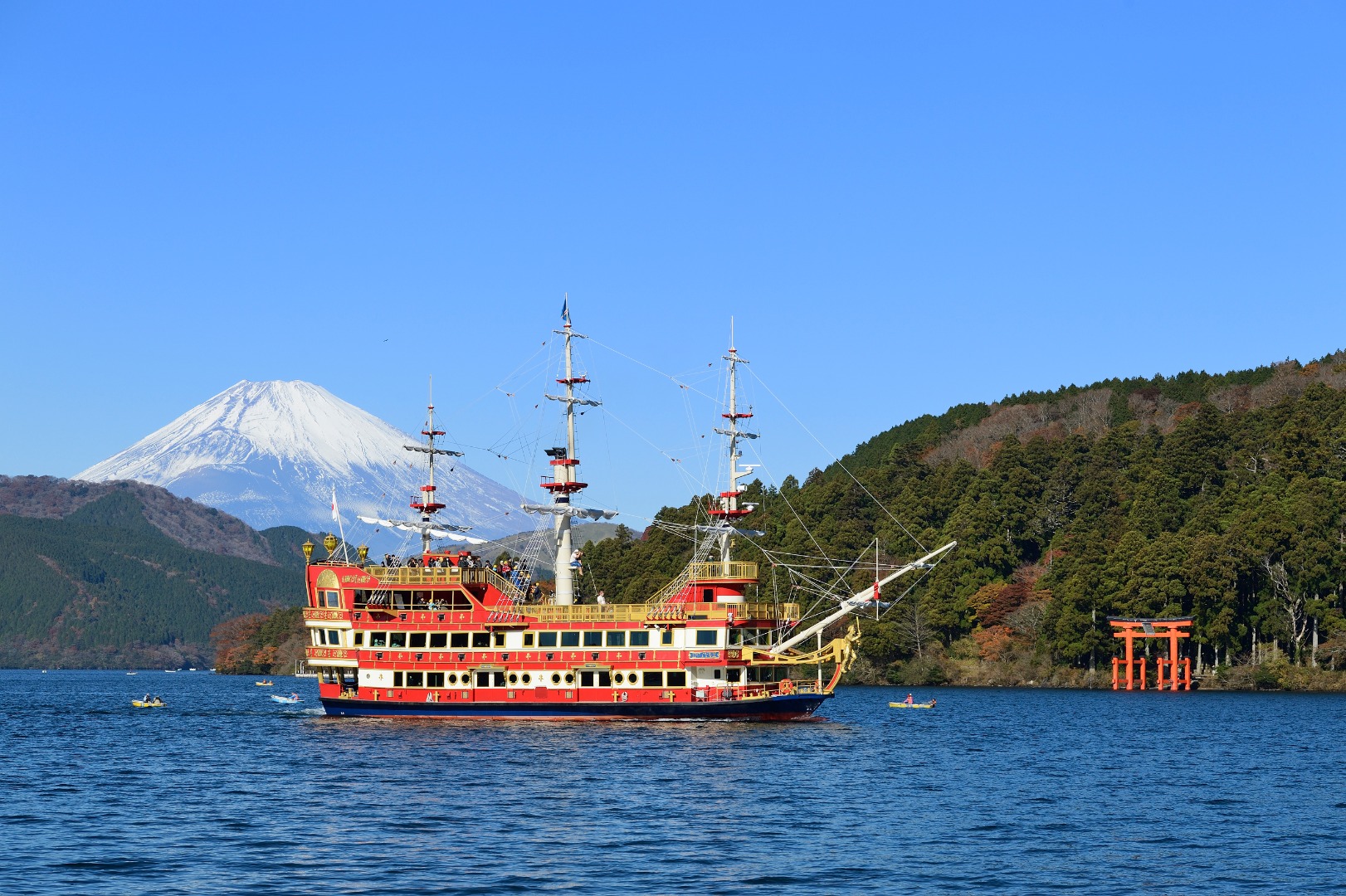 [SALE] Tokyo Day Trip: Scenic Mt. Fuji Views & Hakone Pirate Ship ...