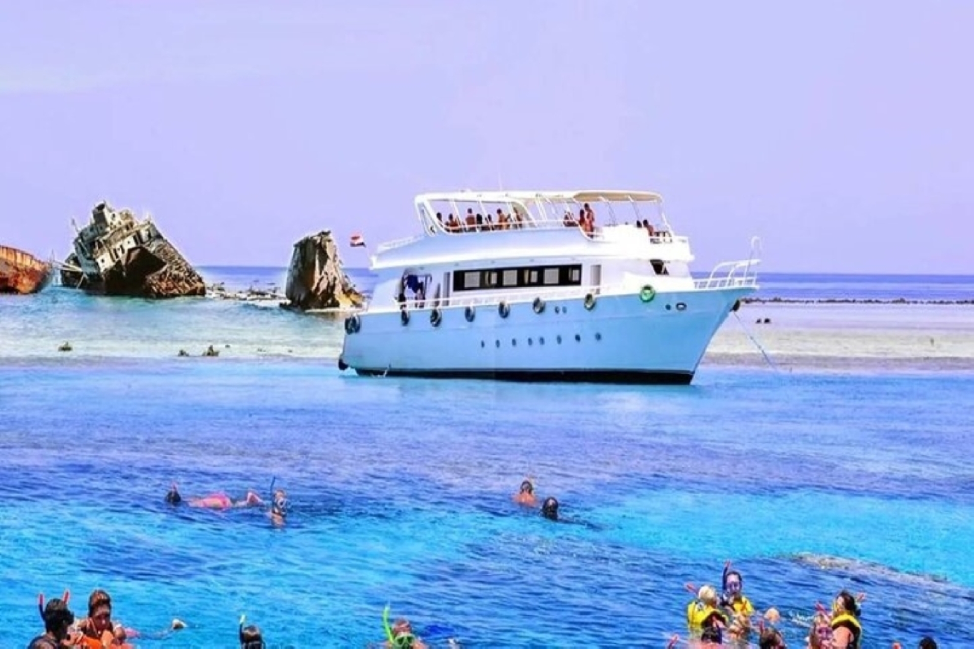 蒂朗島浮潛之旅(含午餐和接送) - 埃及沙姆沙伊赫 蒂朗島浮潛之旅(含午餐和接送) - 埃及沙姆沙伊赫