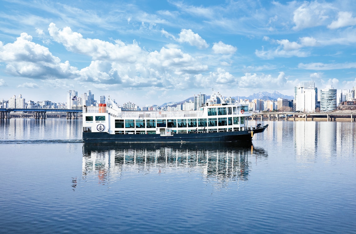 Seoul Yeouido Eland Hangang River Cruise