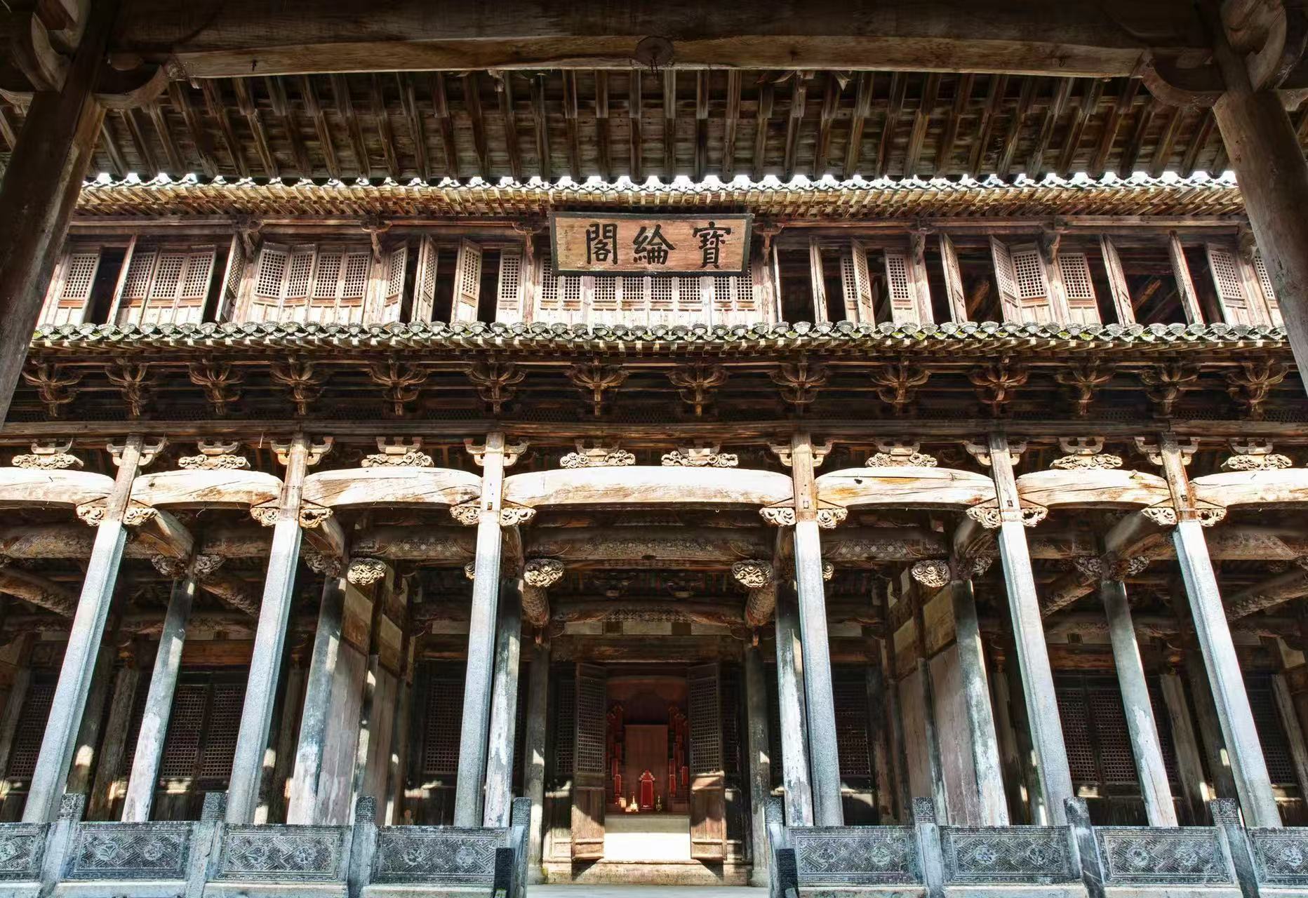 呈坎+徽州古城+徽墨描金 | 古村風水解讀×中國傳統文化體驗 一日遊  (1單1團+中/英文導遊隨團講解+黃山市區往返接送）