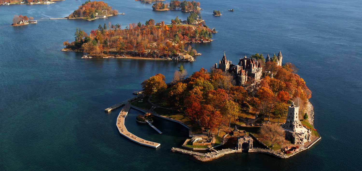 Toronto - Thousand Island Lake One-Day Tour Charter