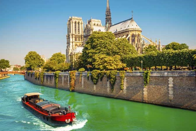 Paris City, Seine River Cruise and Eiffel Tower Reserved Access Tour