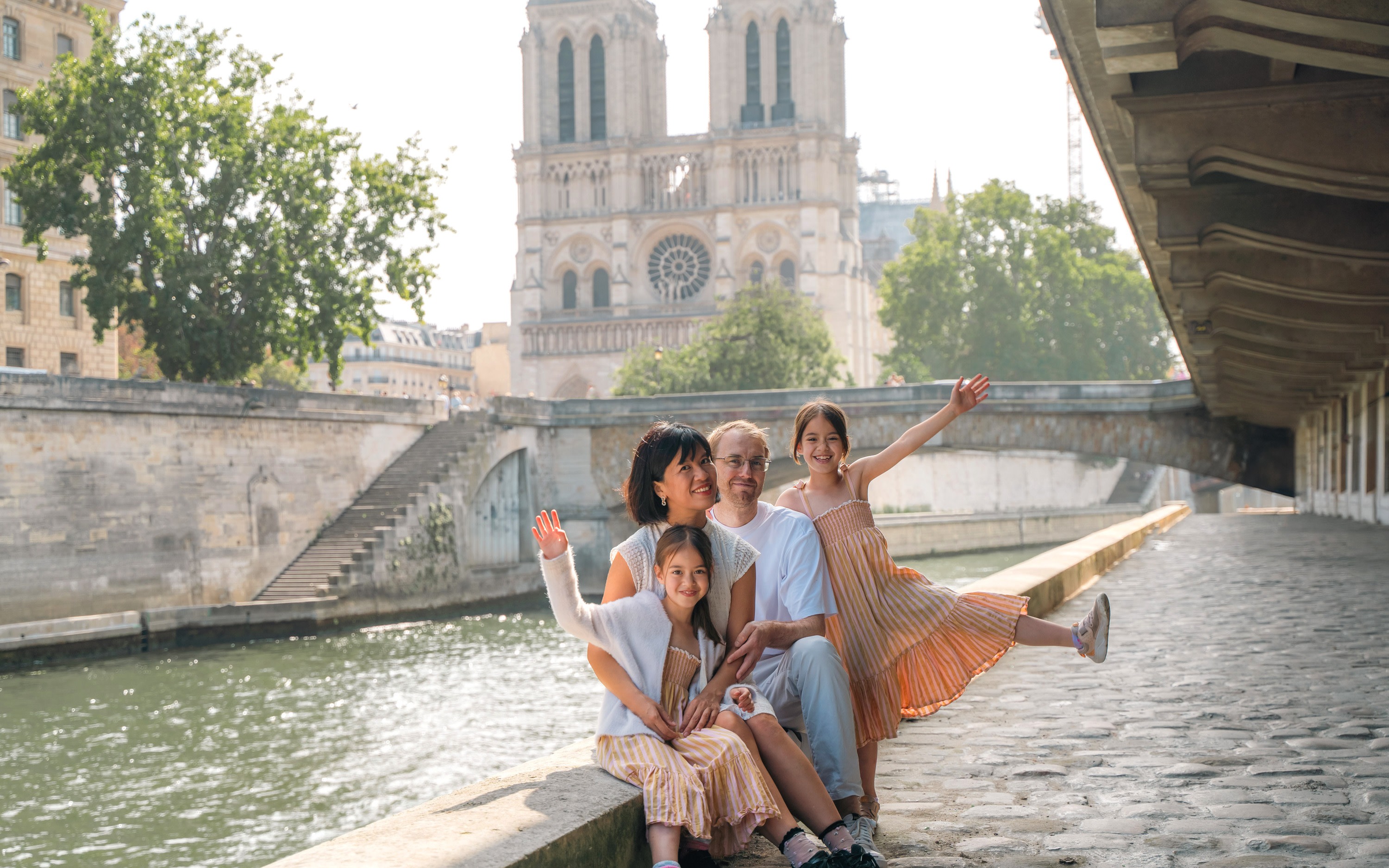 Paris Notre Dame Half Day Guided Tour