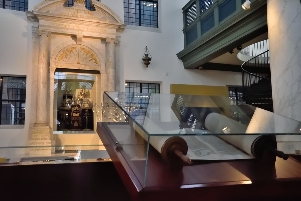 Jewish Museum, Synagogue Ticket & Anne Frank Tour in Amsterdam