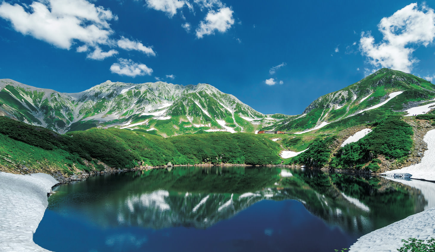Departing from Tokyo: Tateyama Kurobe Alpine Route Snow Valley, Kamikochi, Kawaguchiko Oishi Park, Hida Takayama, Snow Country + Sacred Mountain Classic Three-Day Tour