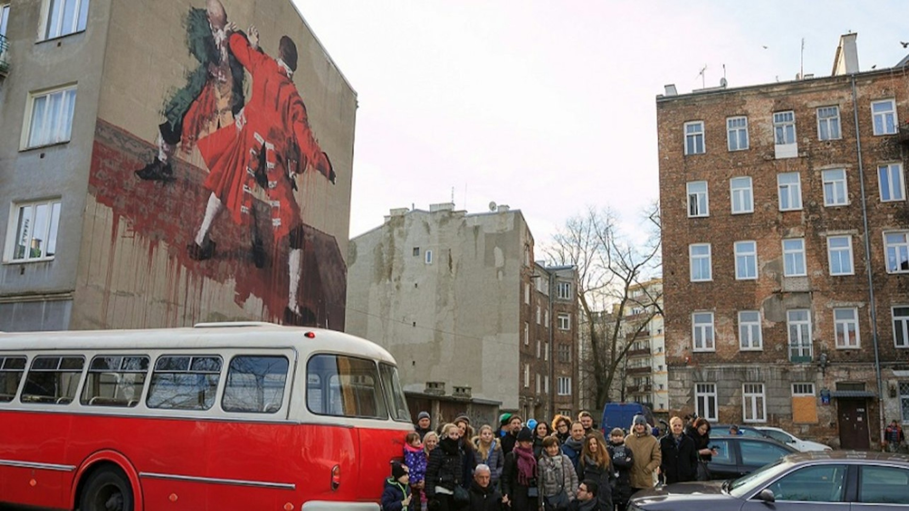 Discover Warsaw's artistic charm and vibrant street murals on this captivating retro bus tour