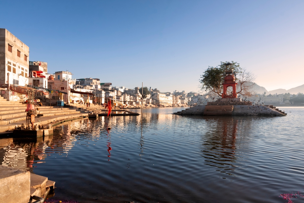Exploring Ajmer &amp; Pushkar: Full Day Guided Excursion with Guide
