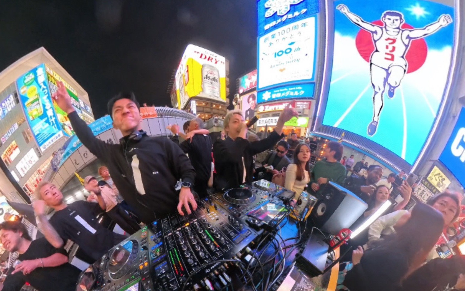 Osaka Dotonbori: TONBORIRAVE Cruise & DJ Ticket - For Tourists Visiting Japan (with PICCADILLY NIGHTCLUB Free Admission Ticket)