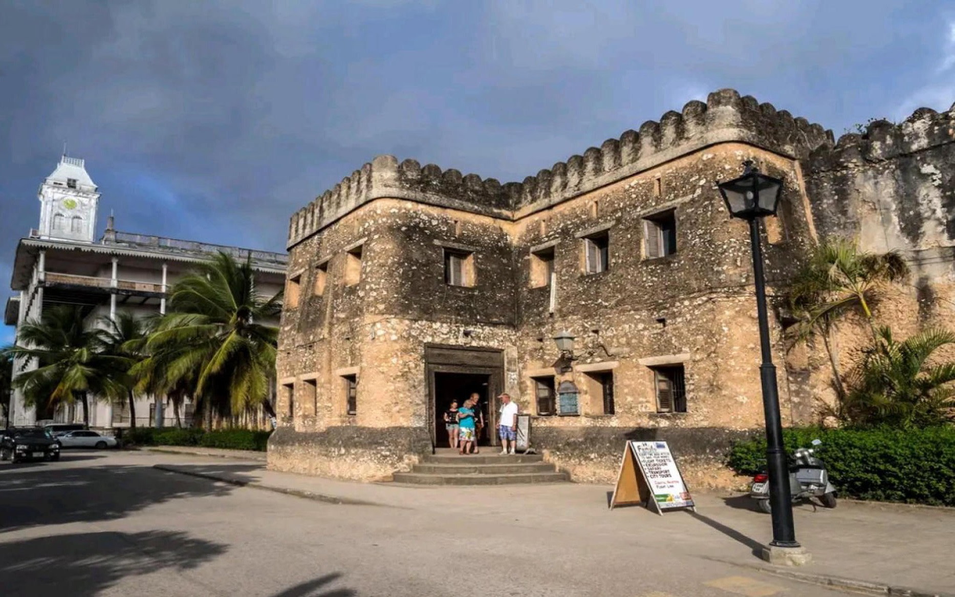 Zanzibar Spice Farm, Changu Island & Stone Town Discovery