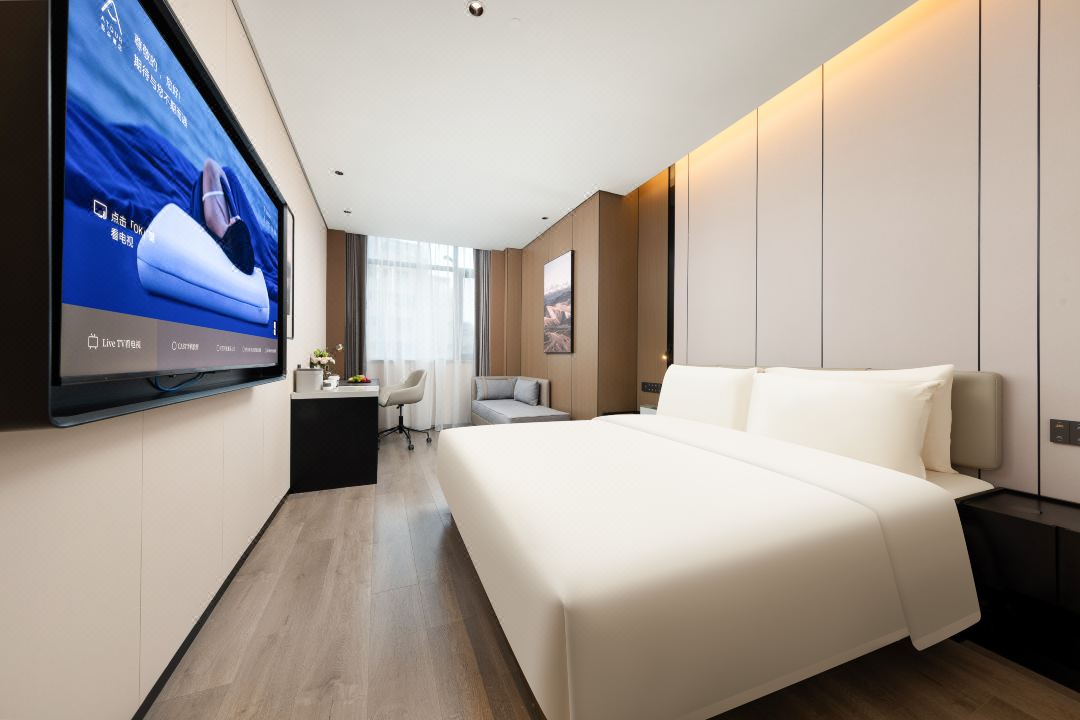 Shenzhen Futian CBD Gangxia North Subway Station Atour Hotel