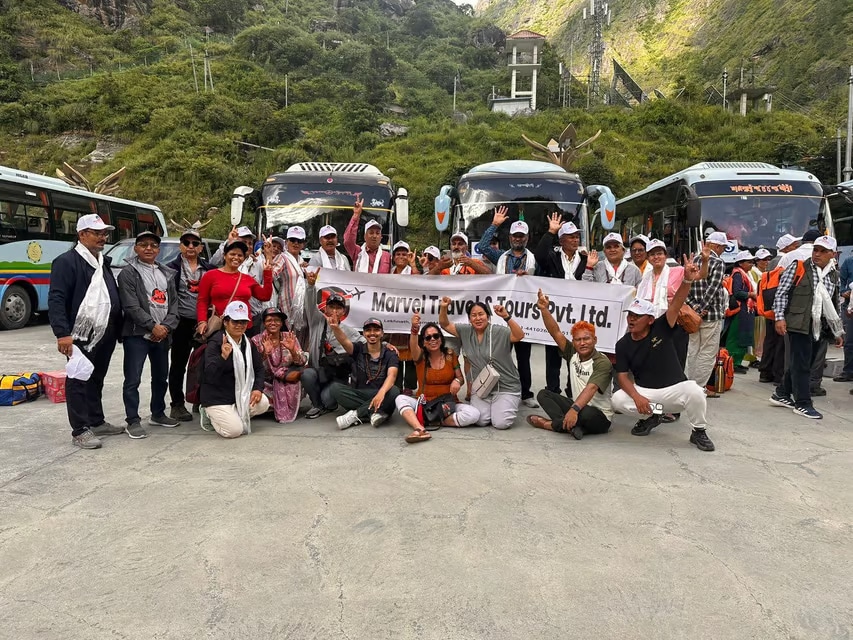珠穆朗瑪峰和岡仁波齊峰朝聖團體遊