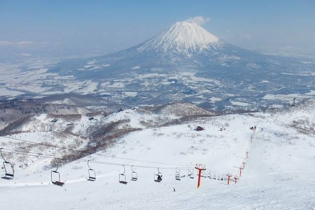Hokkaido Niseko Ski School Private Ski Lesson 3/6 hours