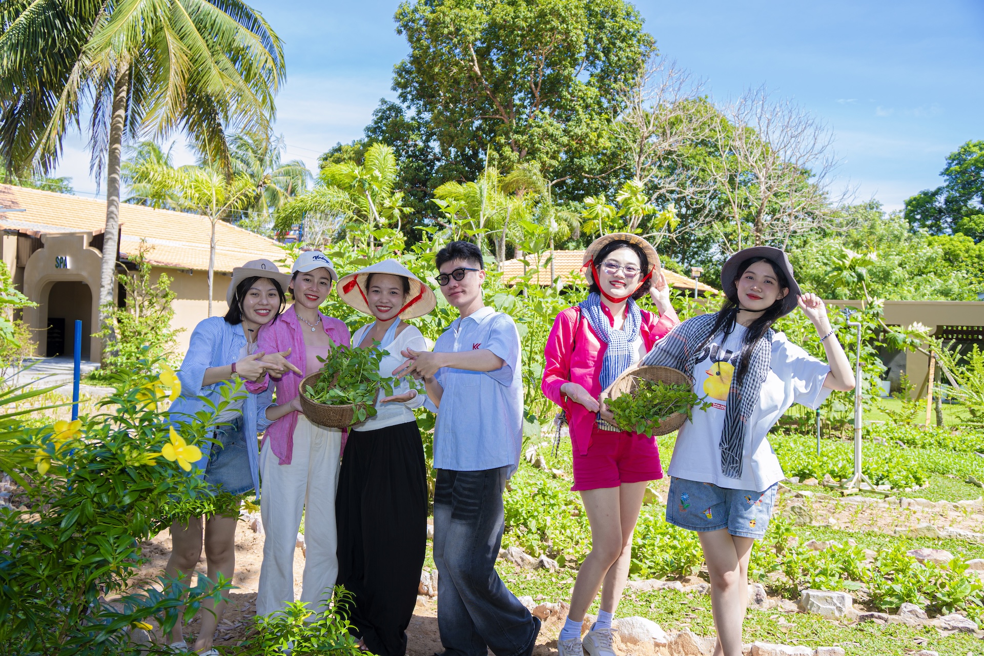 Cooking Class, Candle Workshop & Wellness Retreat At Herbal Resort 