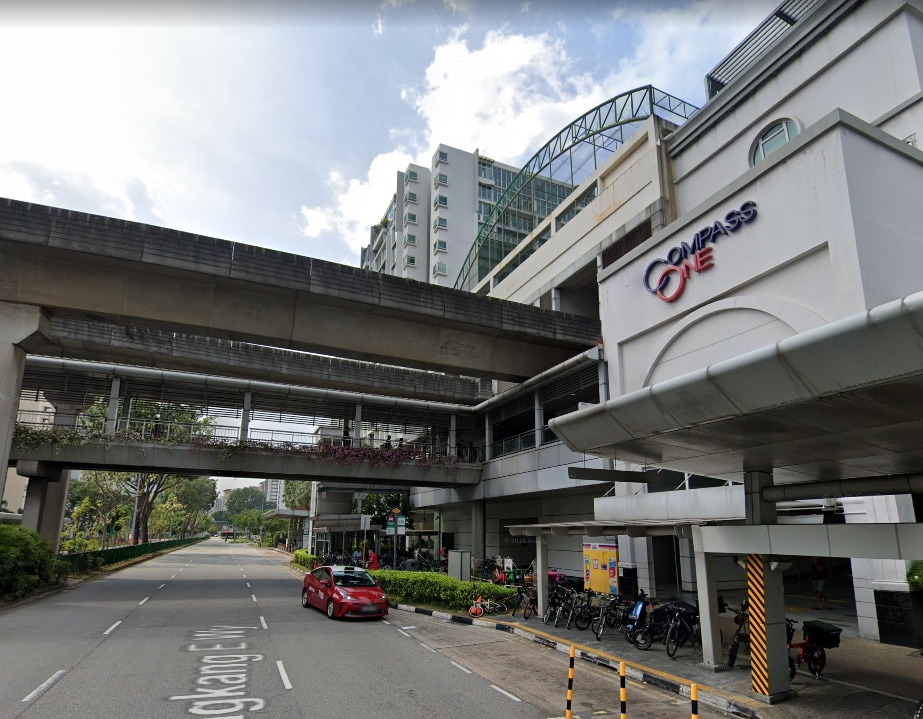 SENGKANG (Compass One - G16 Taxi Stand) Steet View