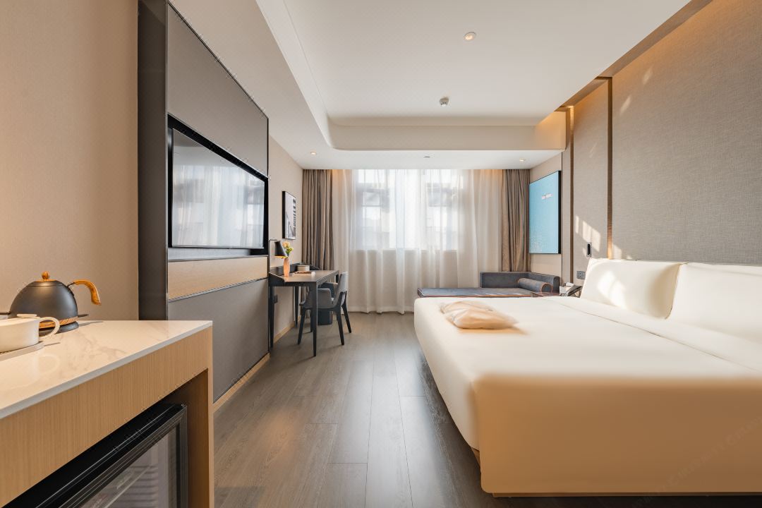 Jimu double bed room