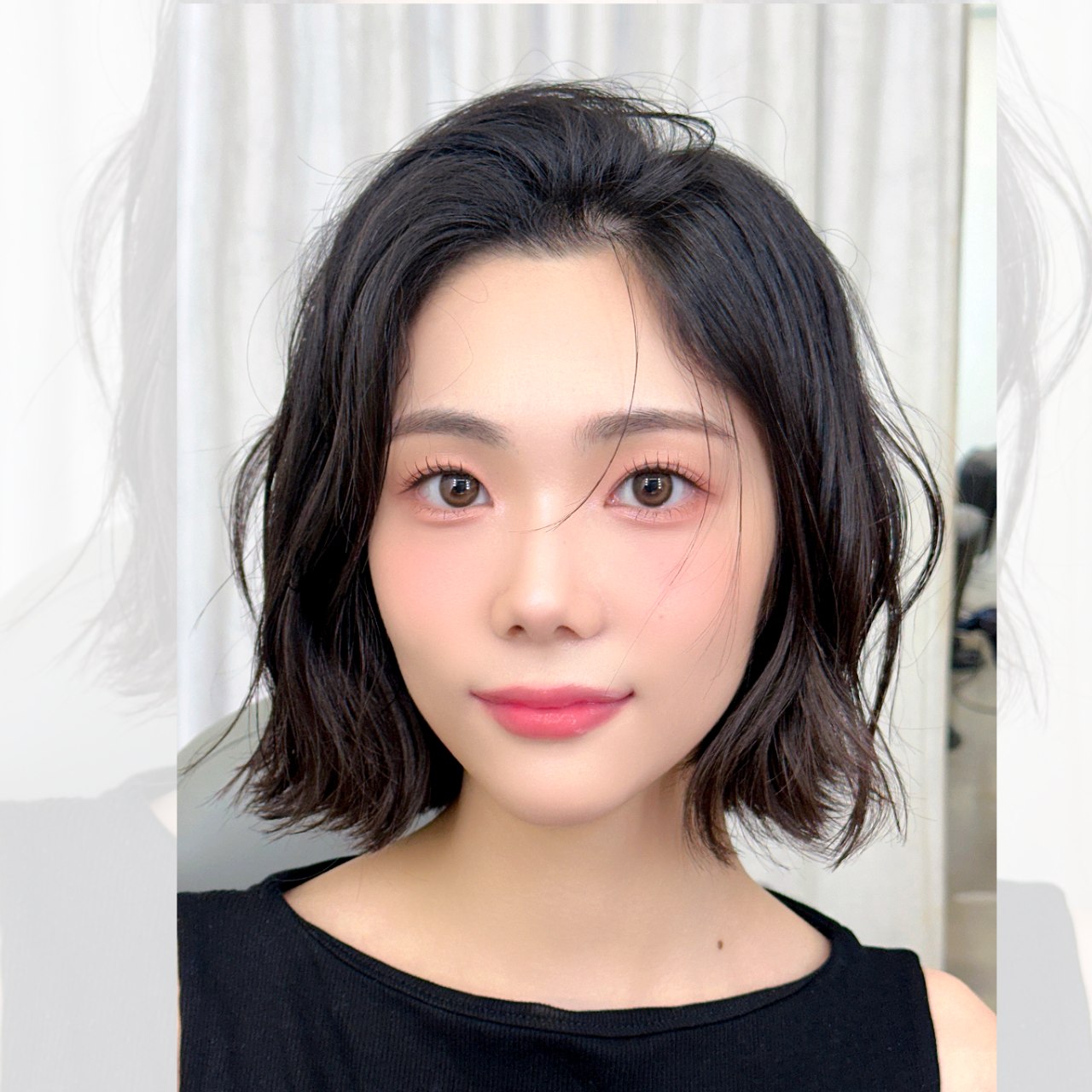 個人化膚色調整與精緻髮型設計,打造光彩奪目、上鏡滿分的妝容。 個人化膚色調整與精緻髮型設計,打造光彩奪目、上鏡滿分的妝容。