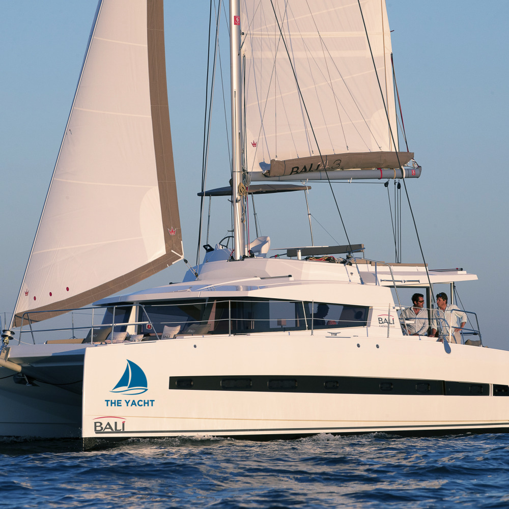 Busan Yacht Tour: The Yacht Experience