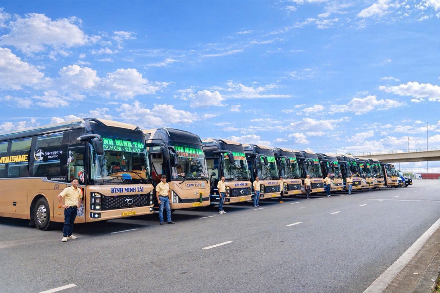 Nha Trang - Da Nang Cabin Sleeper Bus By Binh Minh Tai