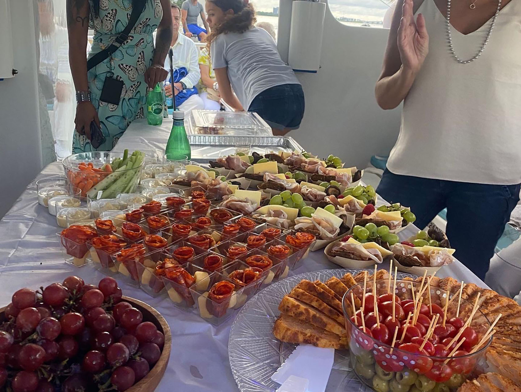 Savor tasty bites while soaking in the tropical atmosphere and waterfront party energy