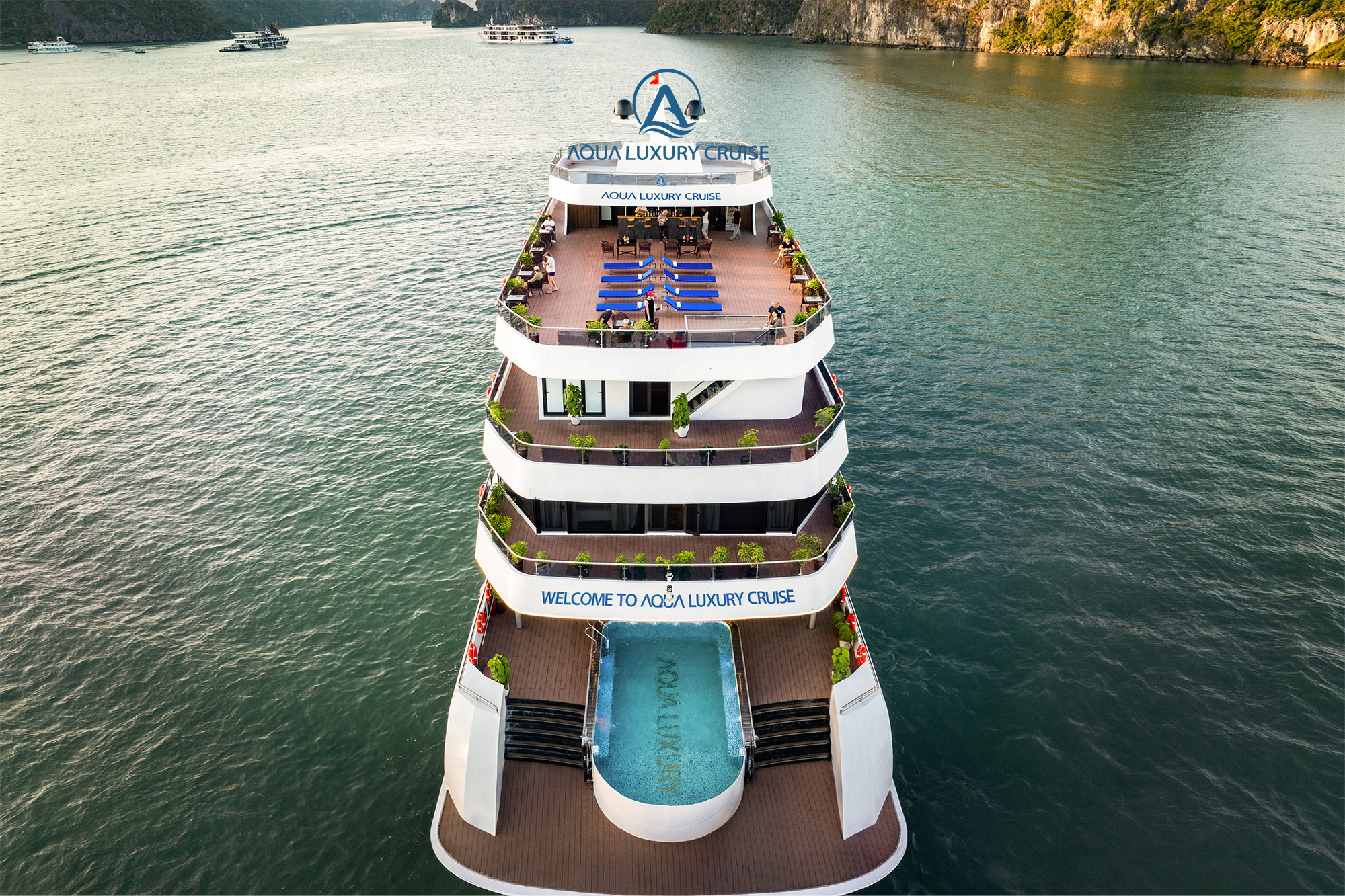 Aqua Luxury 2D1N Cruise: Ha Long Bay & Lan Ha Bay Tour