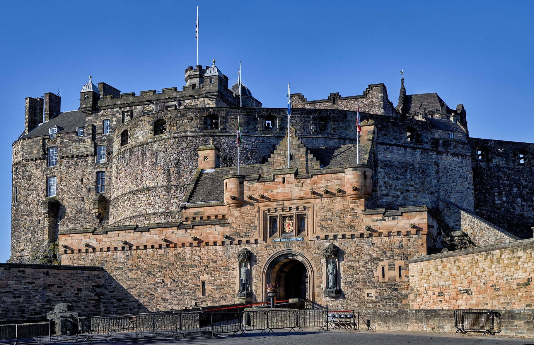 Edinburgh Castle: Express Guided Tour with Entry Ticket