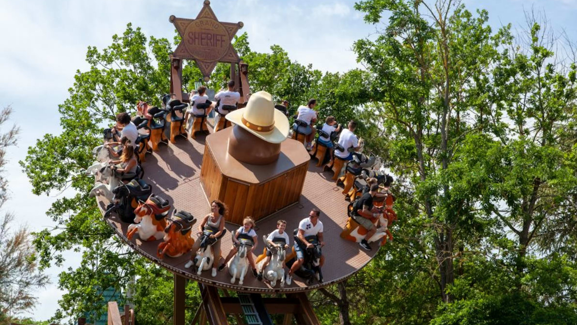 Italy's largest amusement park has a wide variety of attractions and shows for people of all ages