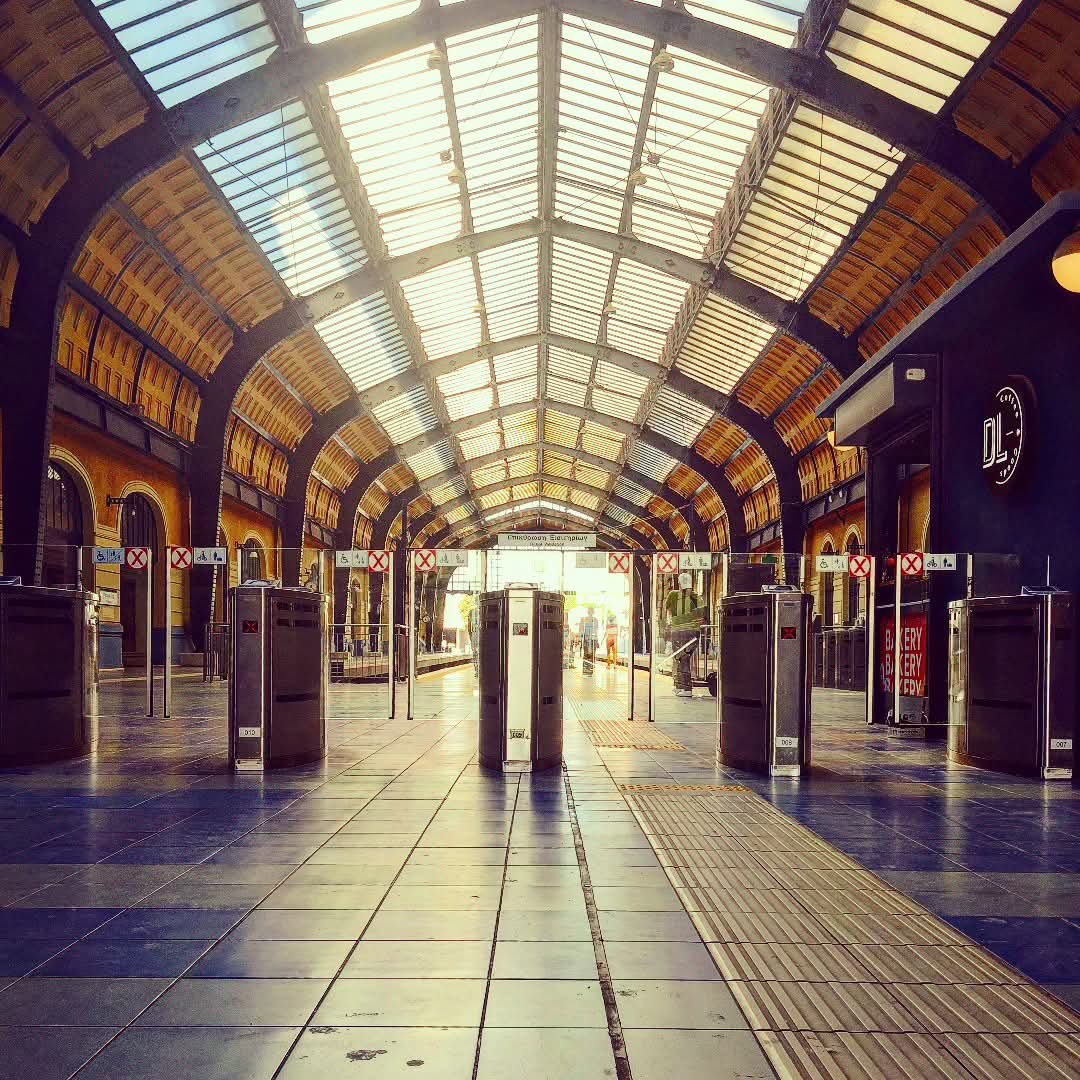 Piraeus Half-Day Private Walking Tour with Local Food