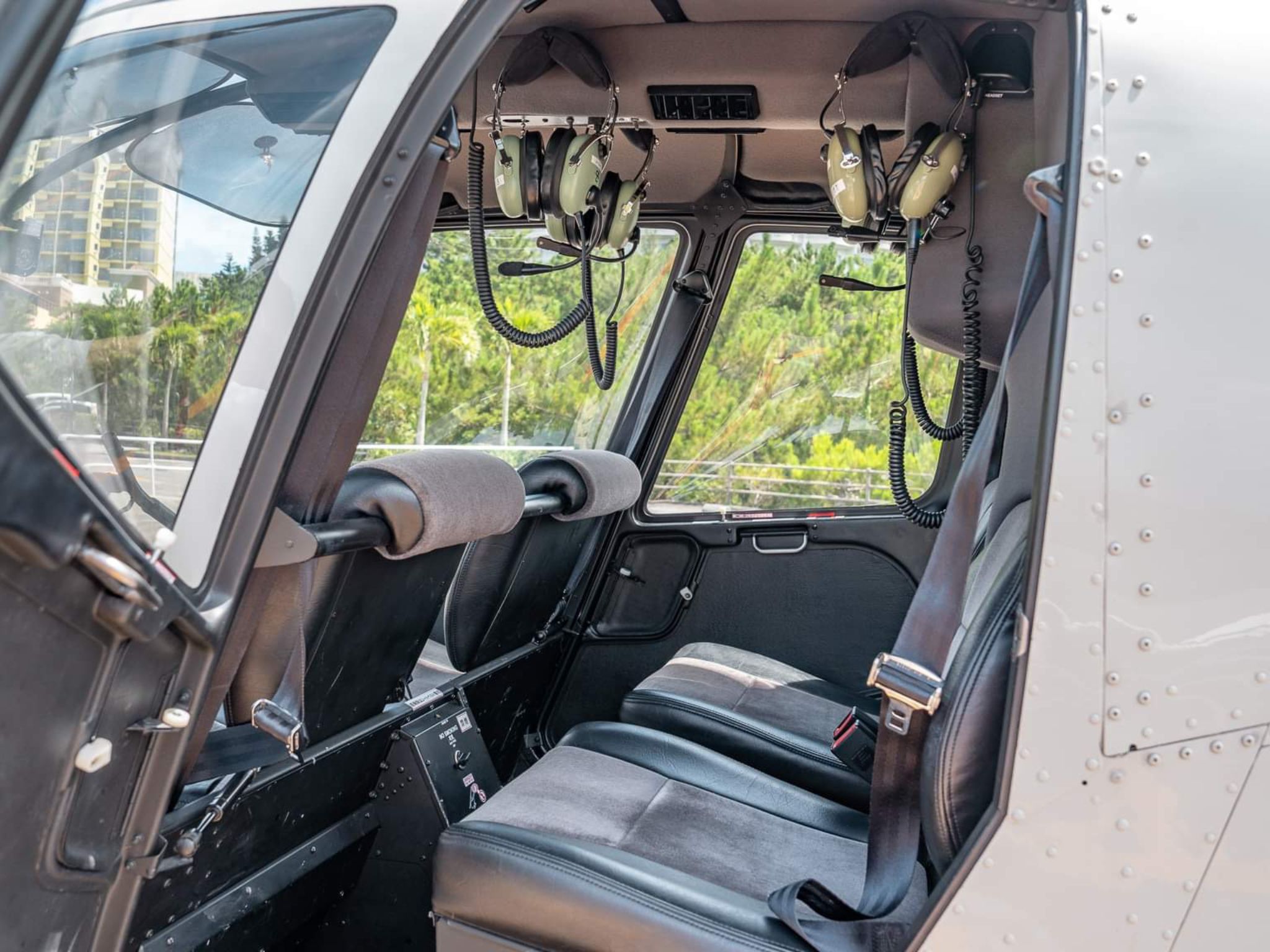 Okinawa Skycruising - helicopter flight service -