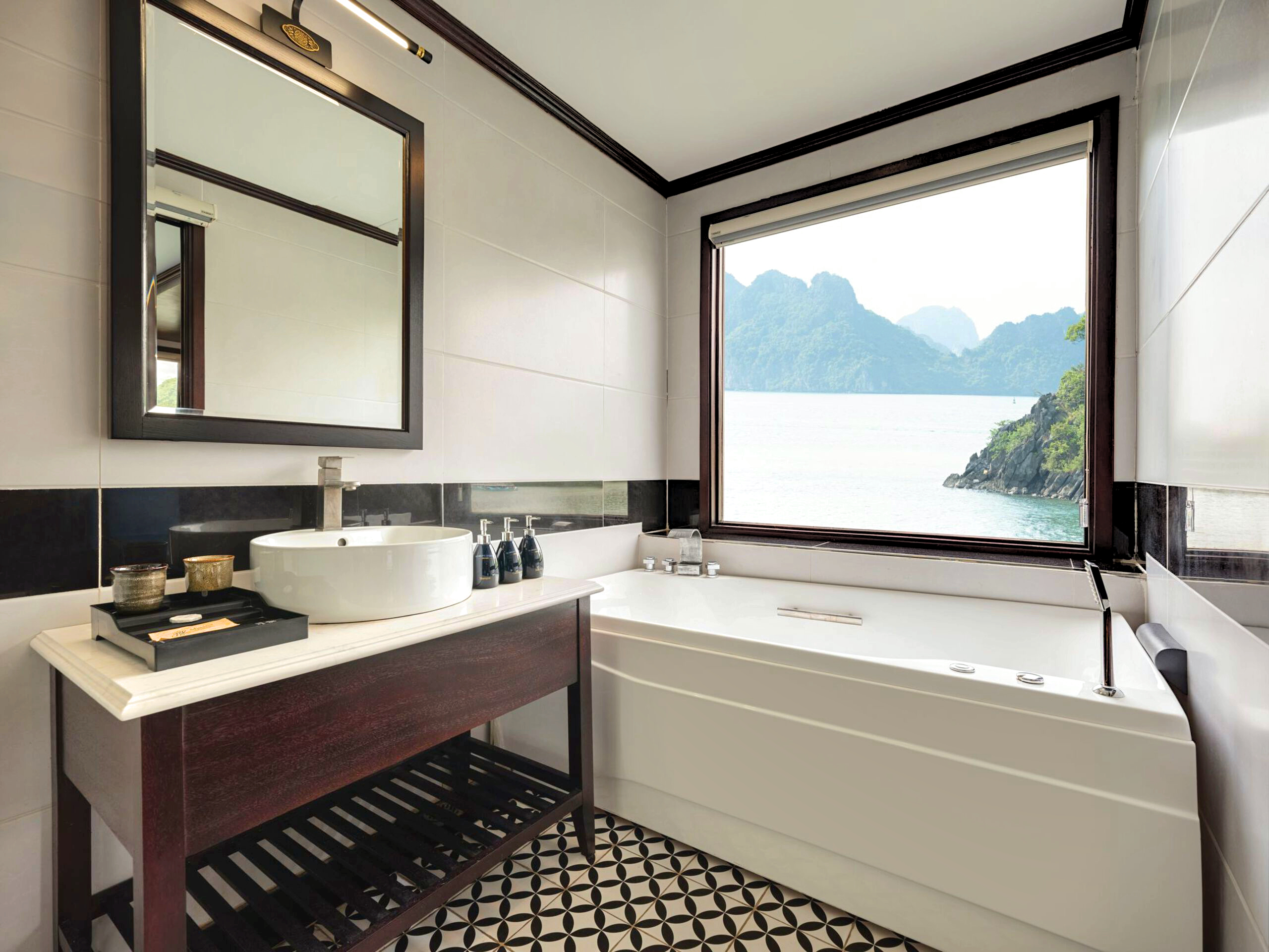 [全新航線] 2天1夜蘭哈灣Le Journey Elegance Cruise之旅