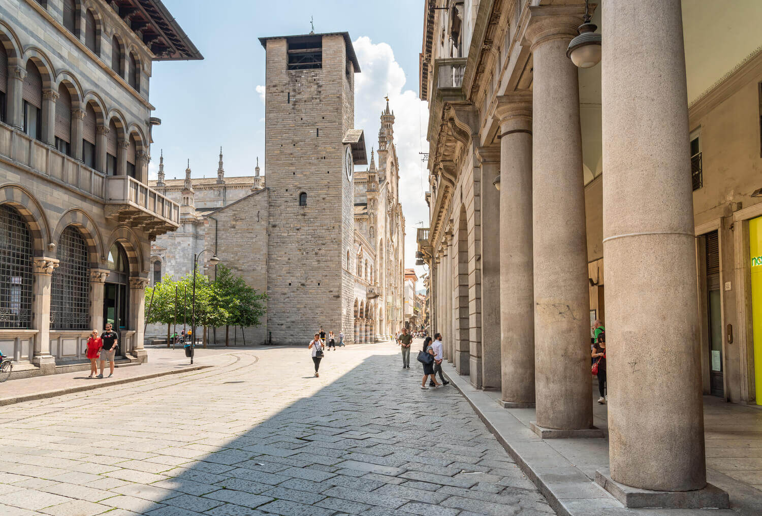 Best of Lake Como Experience from Milan, Cruise and Landscapes