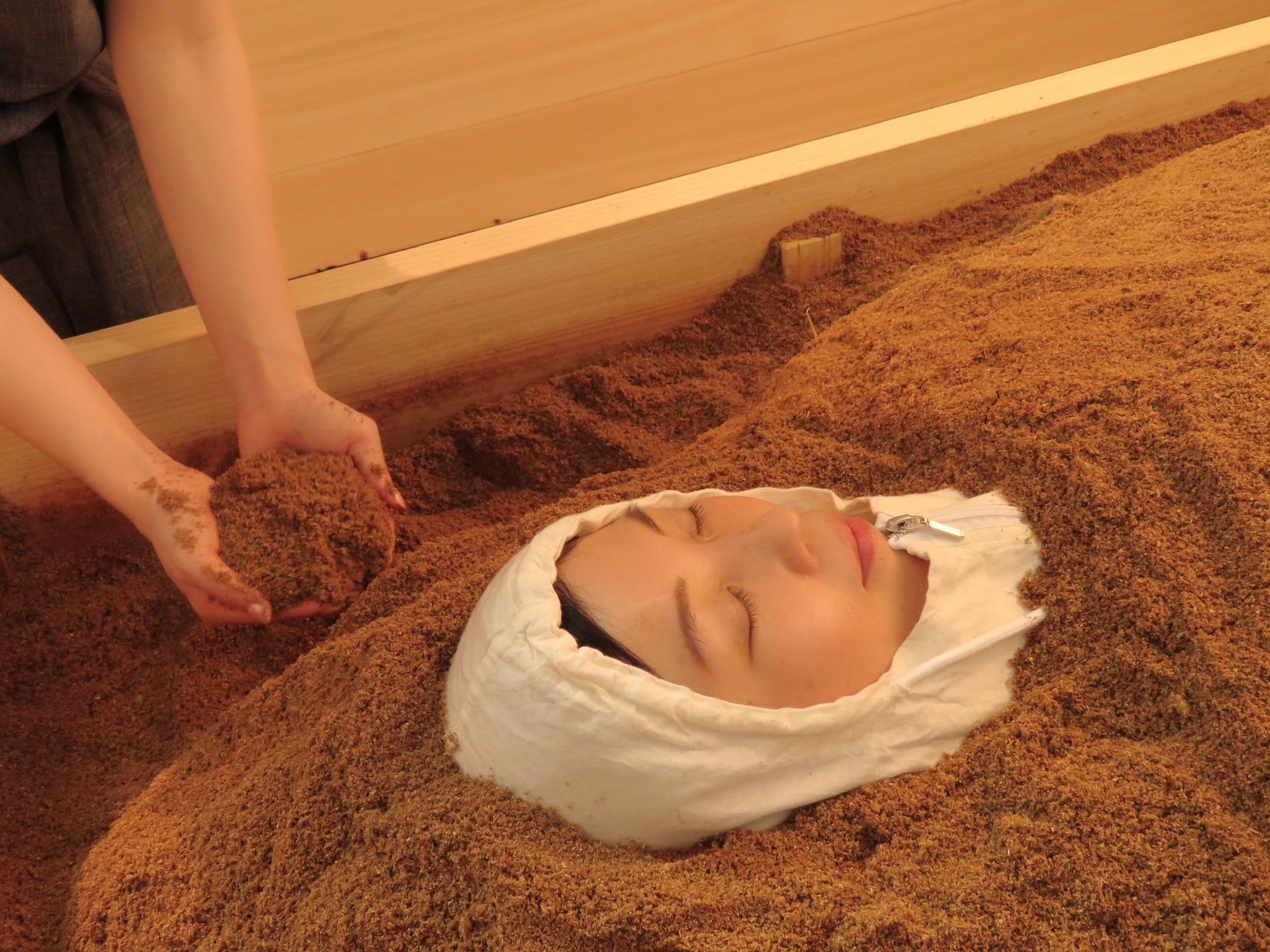 Откройте для себя японскую ферментную ванну в Сибуе — уникальный ферментационный спа