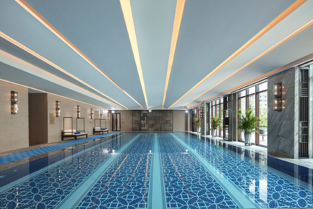 Guangzhou Shibaige Grand View Hotel