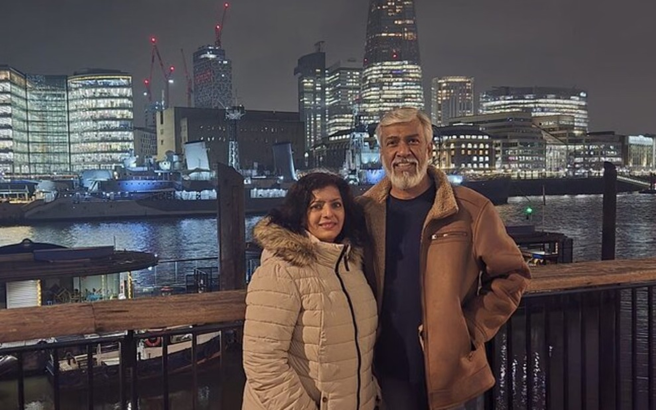 Capture the city’s magical transformation as London lights up after sunset in style