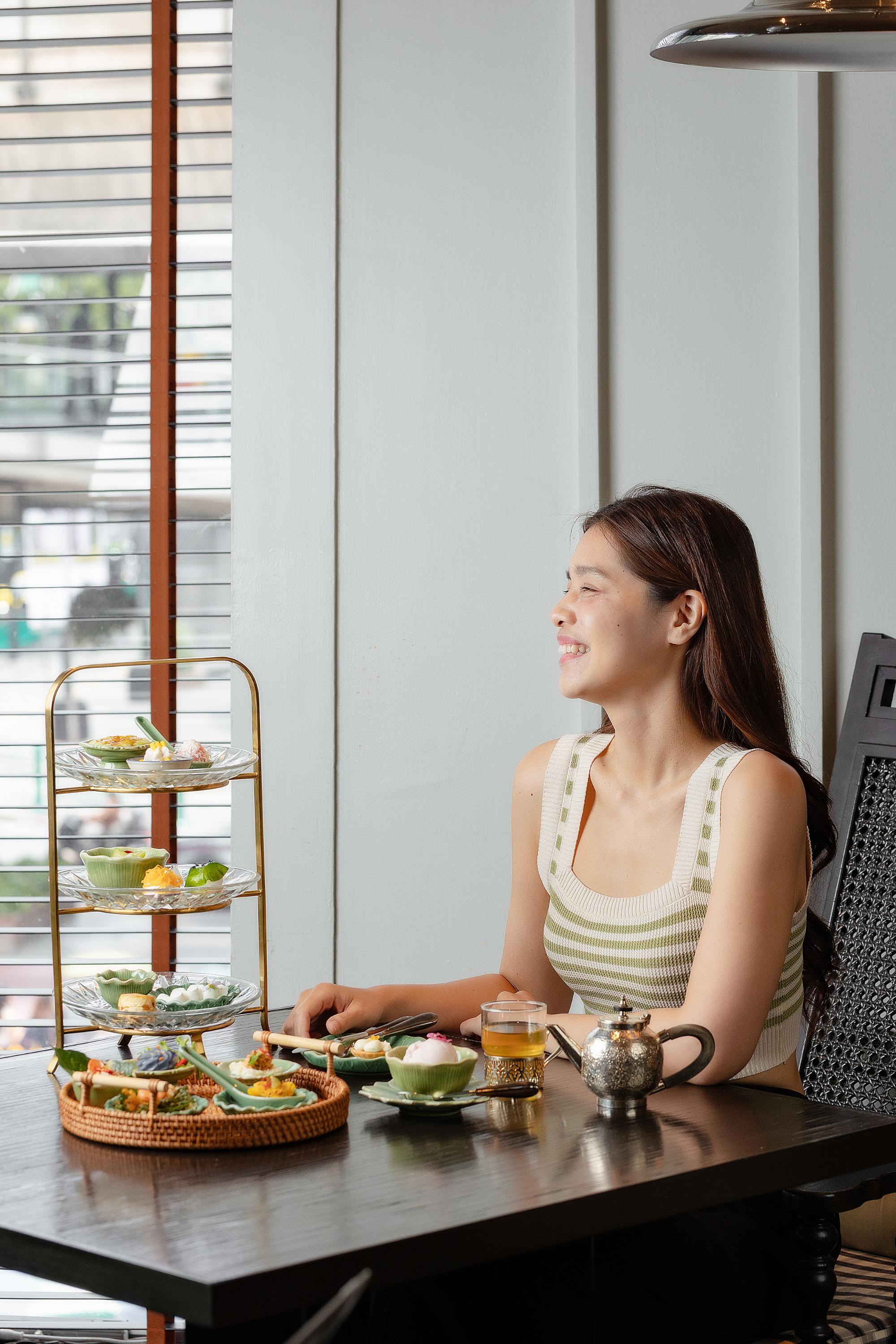Erawan Tea Room Grand Hyatt Erawan Bangkok (MICHELIN Guide Winner)