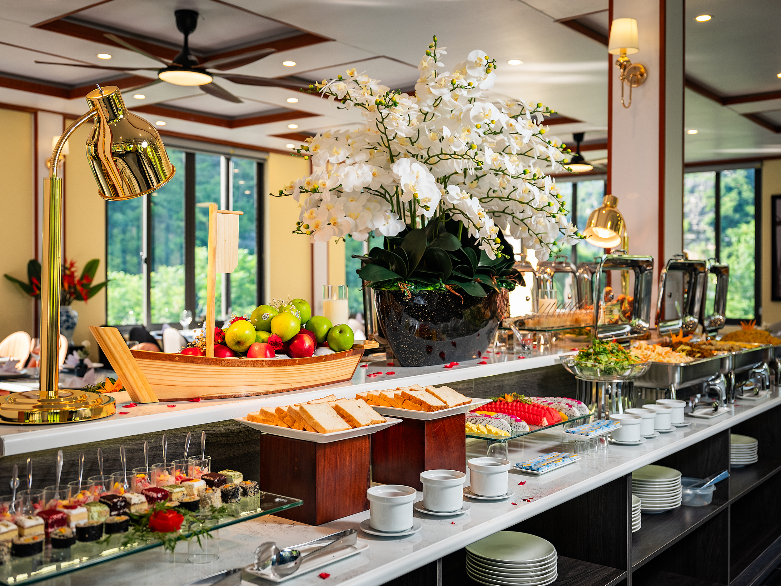 河內出發2天1夜華路、三谷、Mua洞、白亭寺、長安之旅