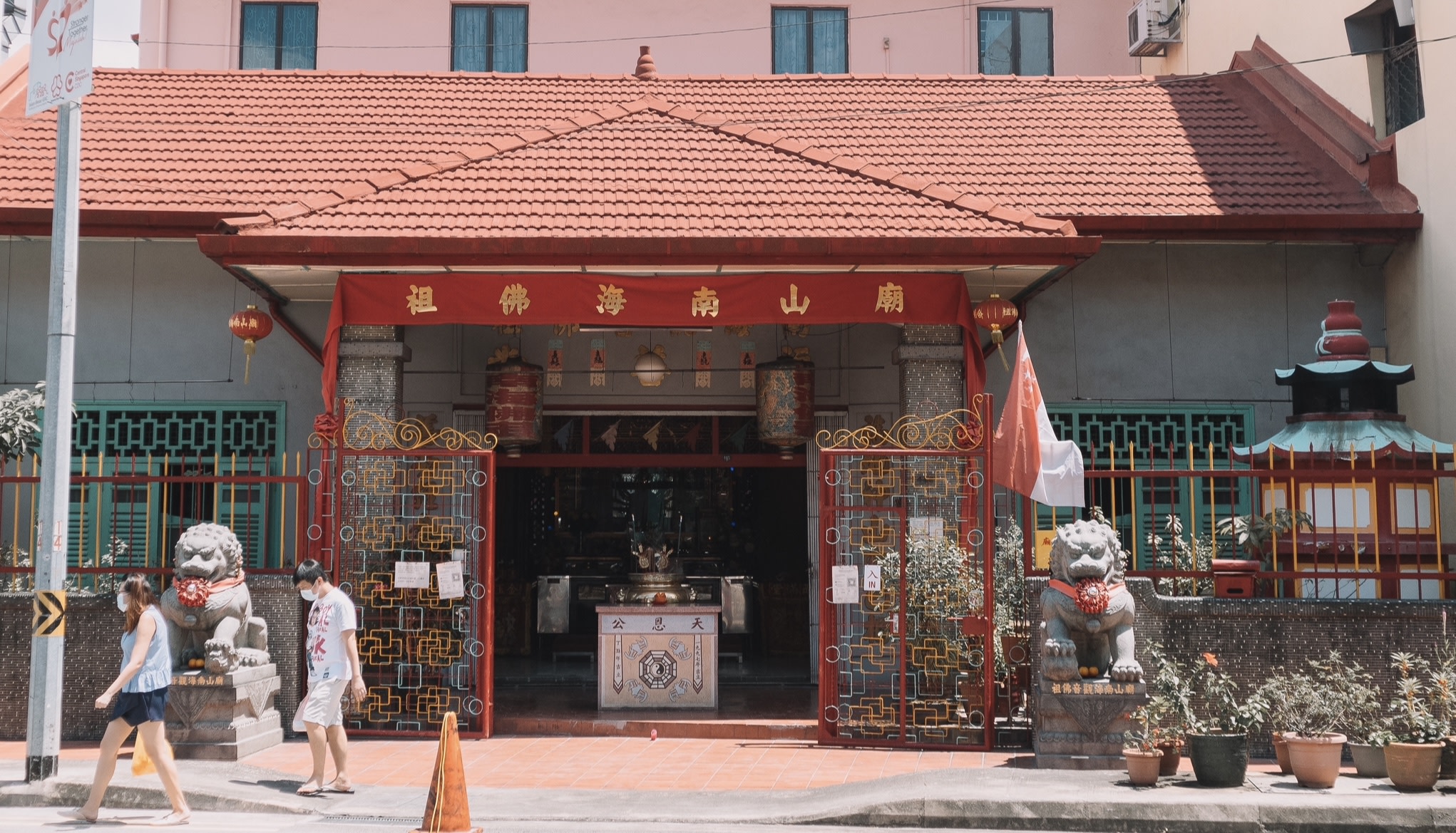 Singapore’s Heritage Street of Temples