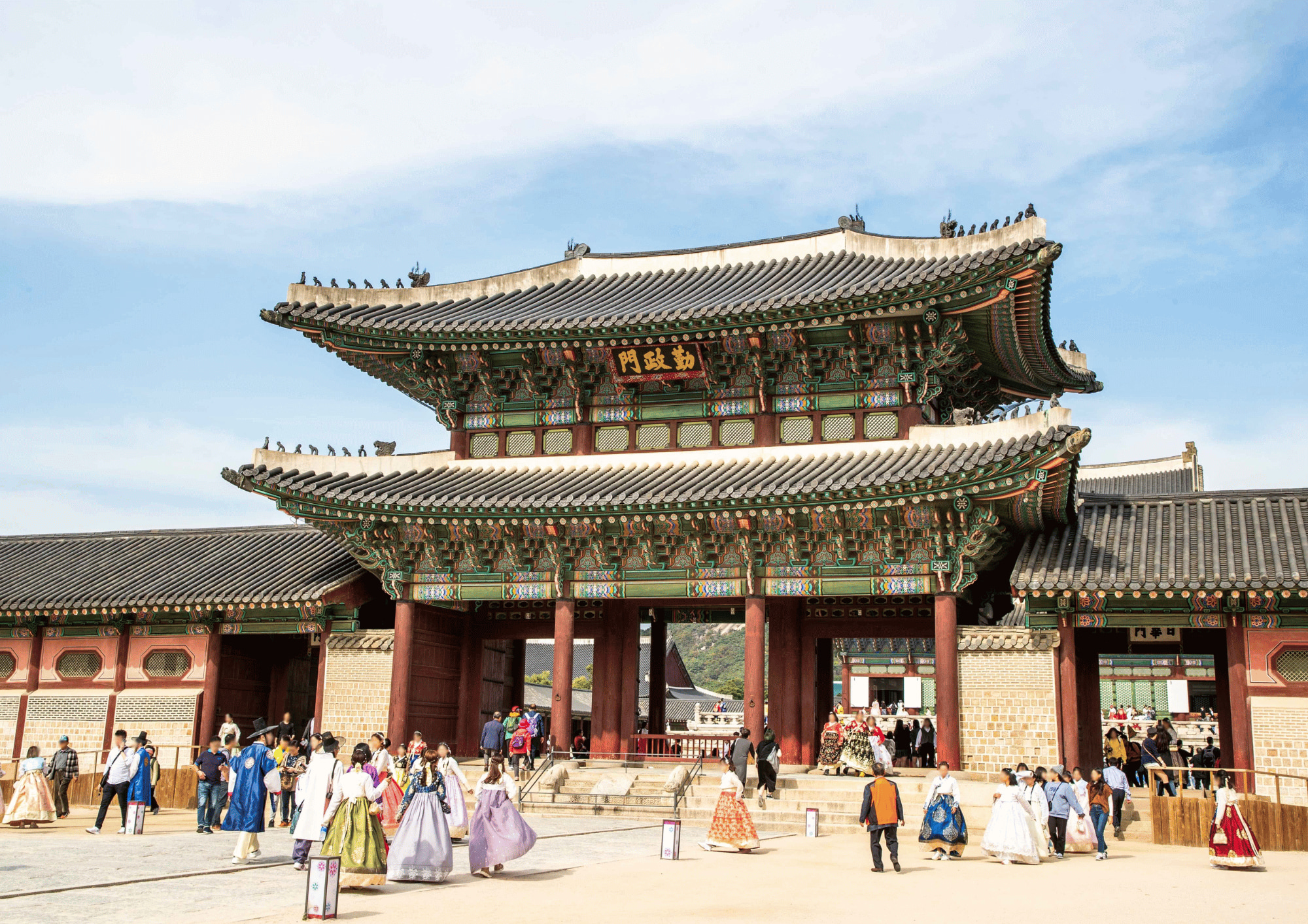 Back Through the Korean History: Hanbok Experience Tour from Seoul