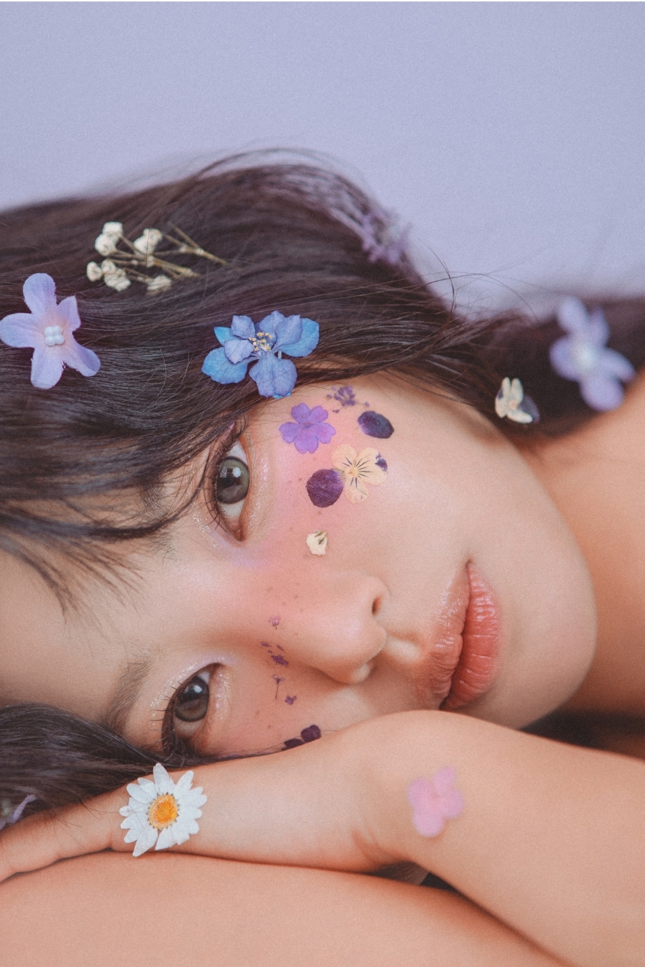 首爾書華攝影棚：體驗獨特的個人形象照拍攝服務 (Seohwafilm Studio: Unique Profile Picture Experience in Seoul)