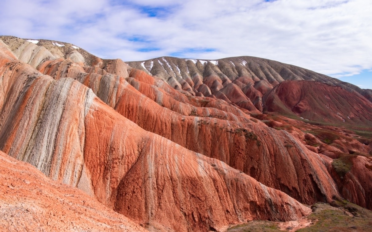 Candy Cane Mountains Full-Day Ski & Mountain Experience