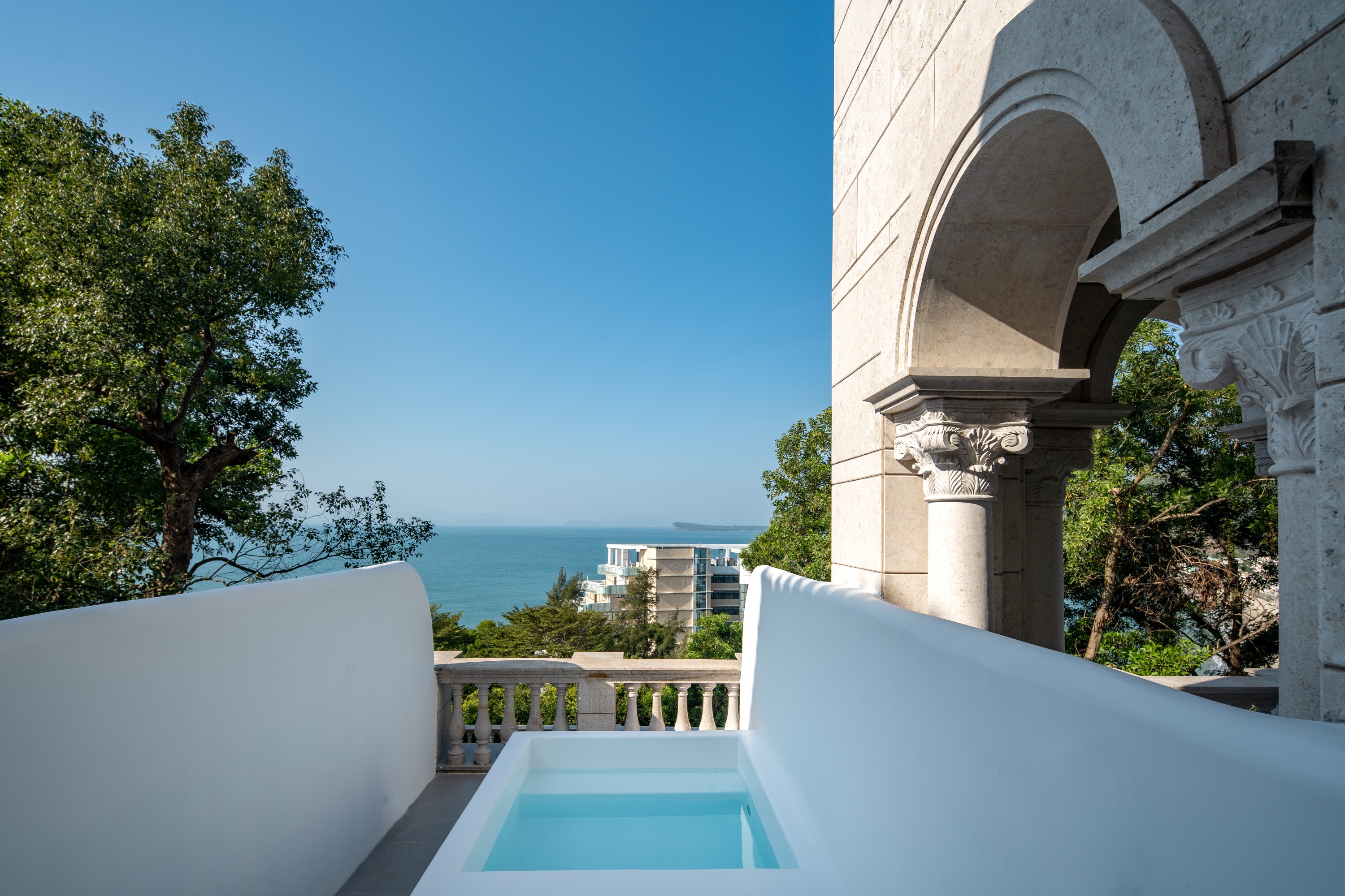 Starry Terrace Pool Twin Room