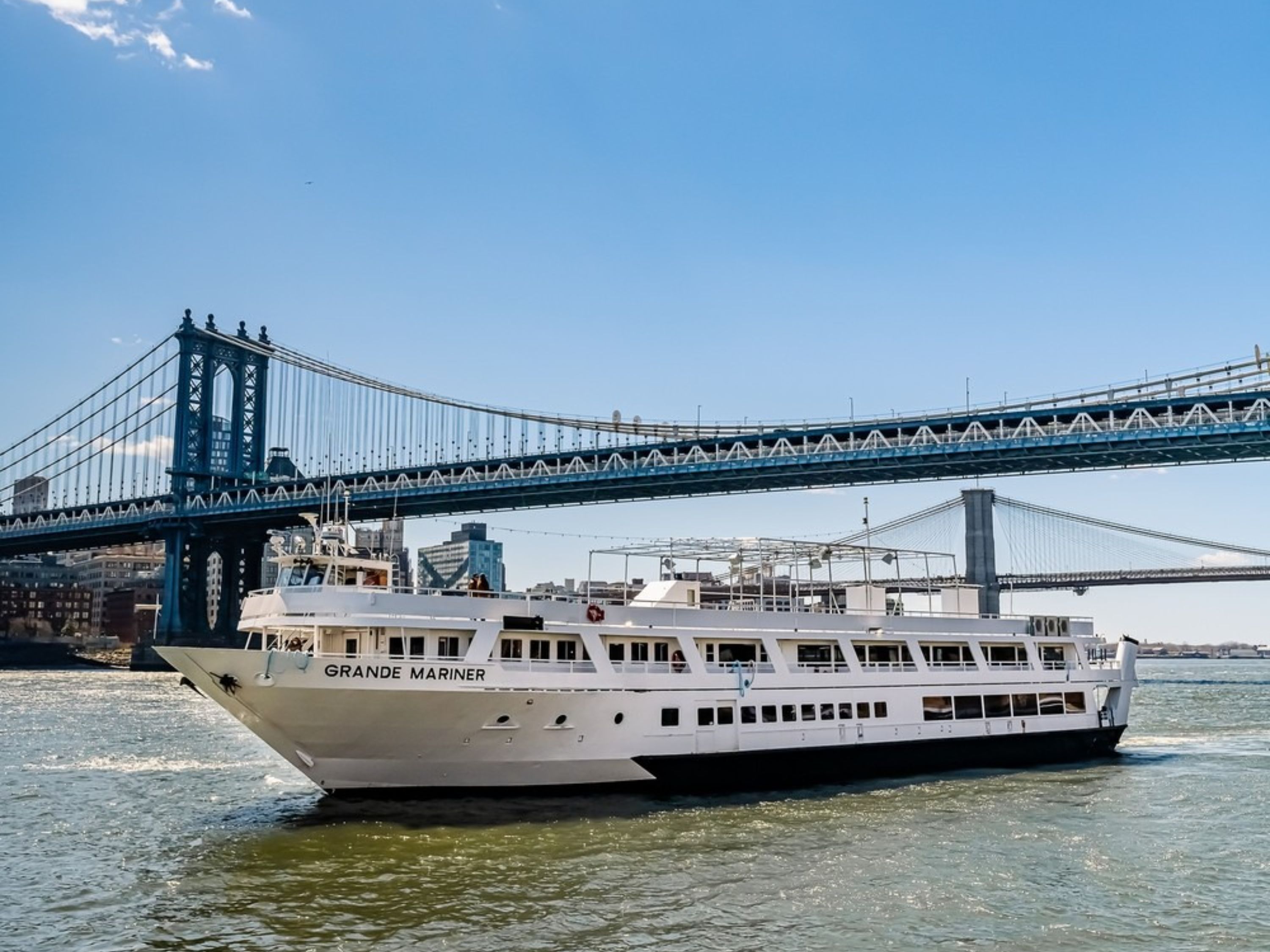 Sightseeing Cruise Experience on Grande Mariner in New York
